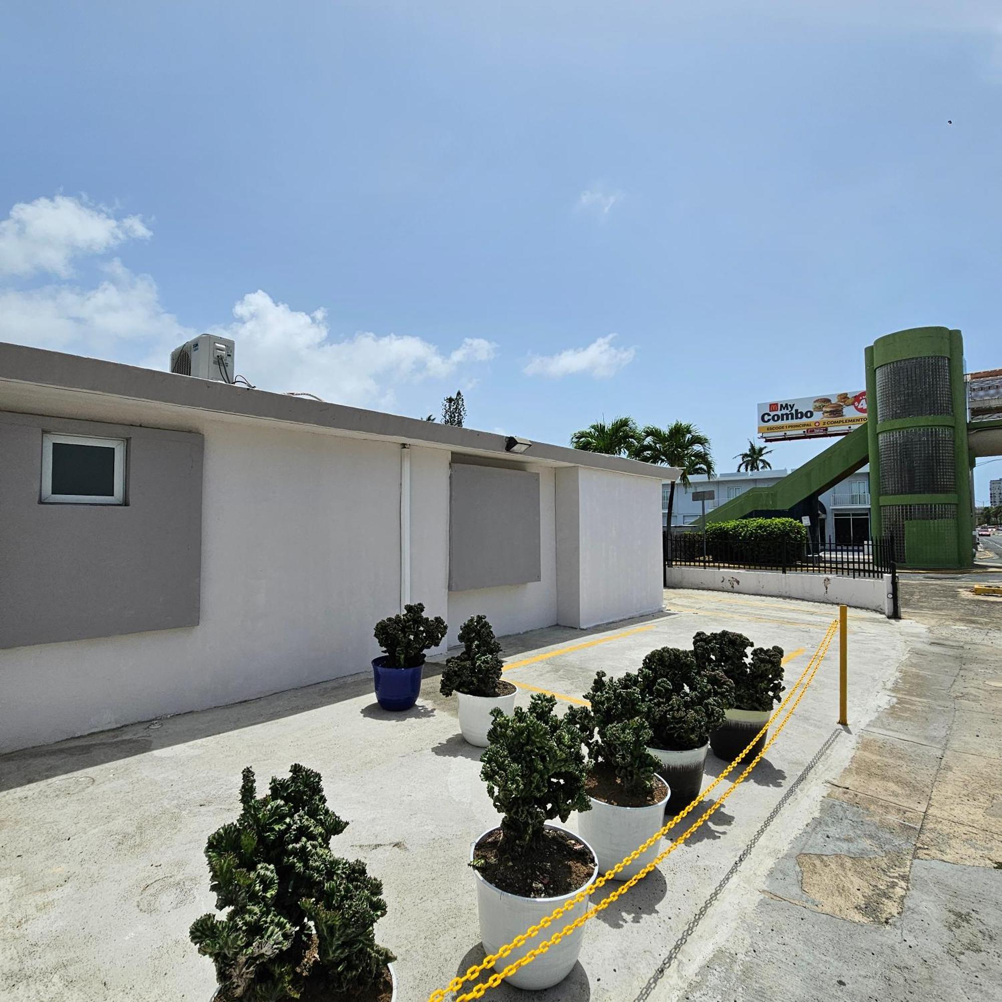 Latitude Adjustment San Juan Exterior foto